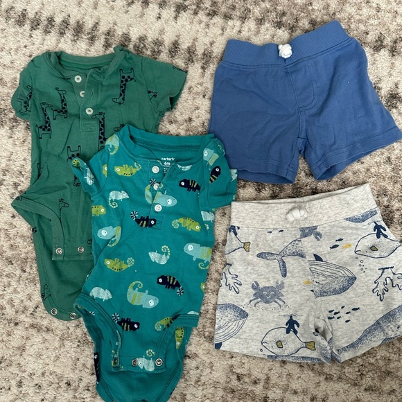 Carters baby boys 6m spring/summer bundle - Picture 2 of 5